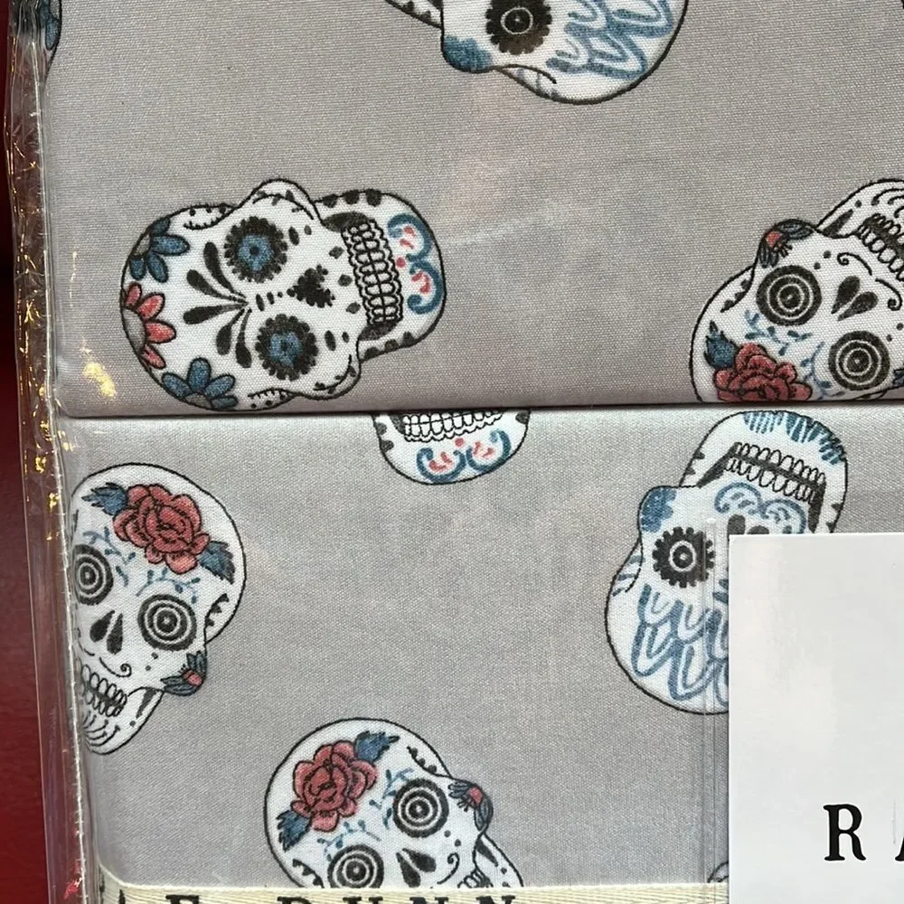 NIP Rae Dunn skulls full size sheet set